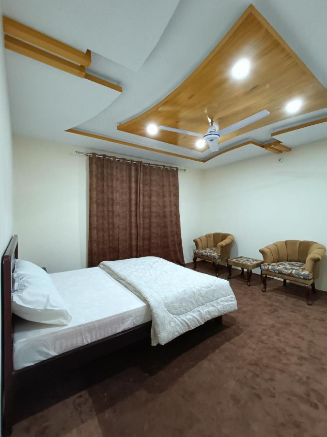 Taaj Residence סקרדו מראה חיצוני תמונה