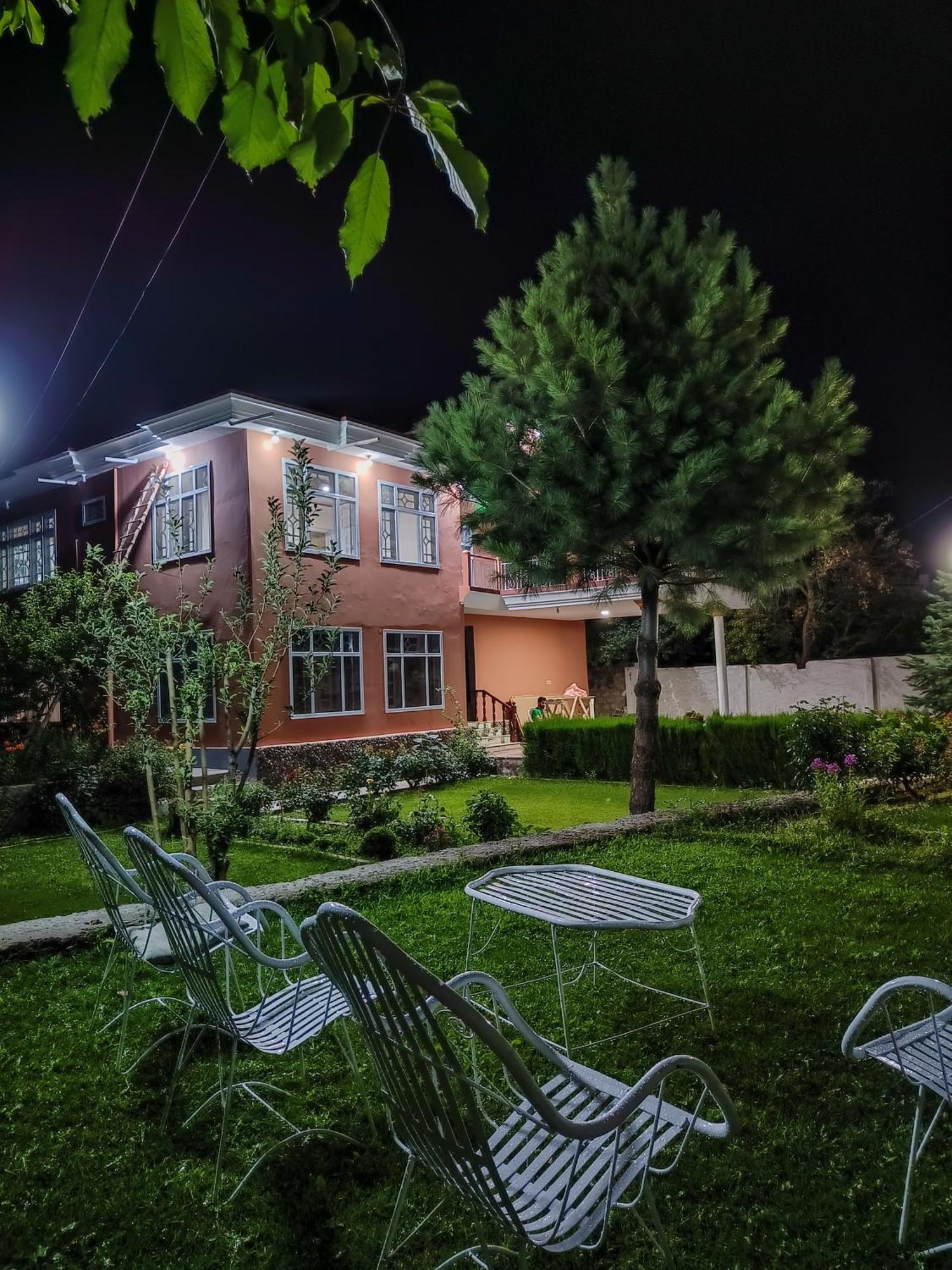 Taaj Residence סקרדו מראה חיצוני תמונה