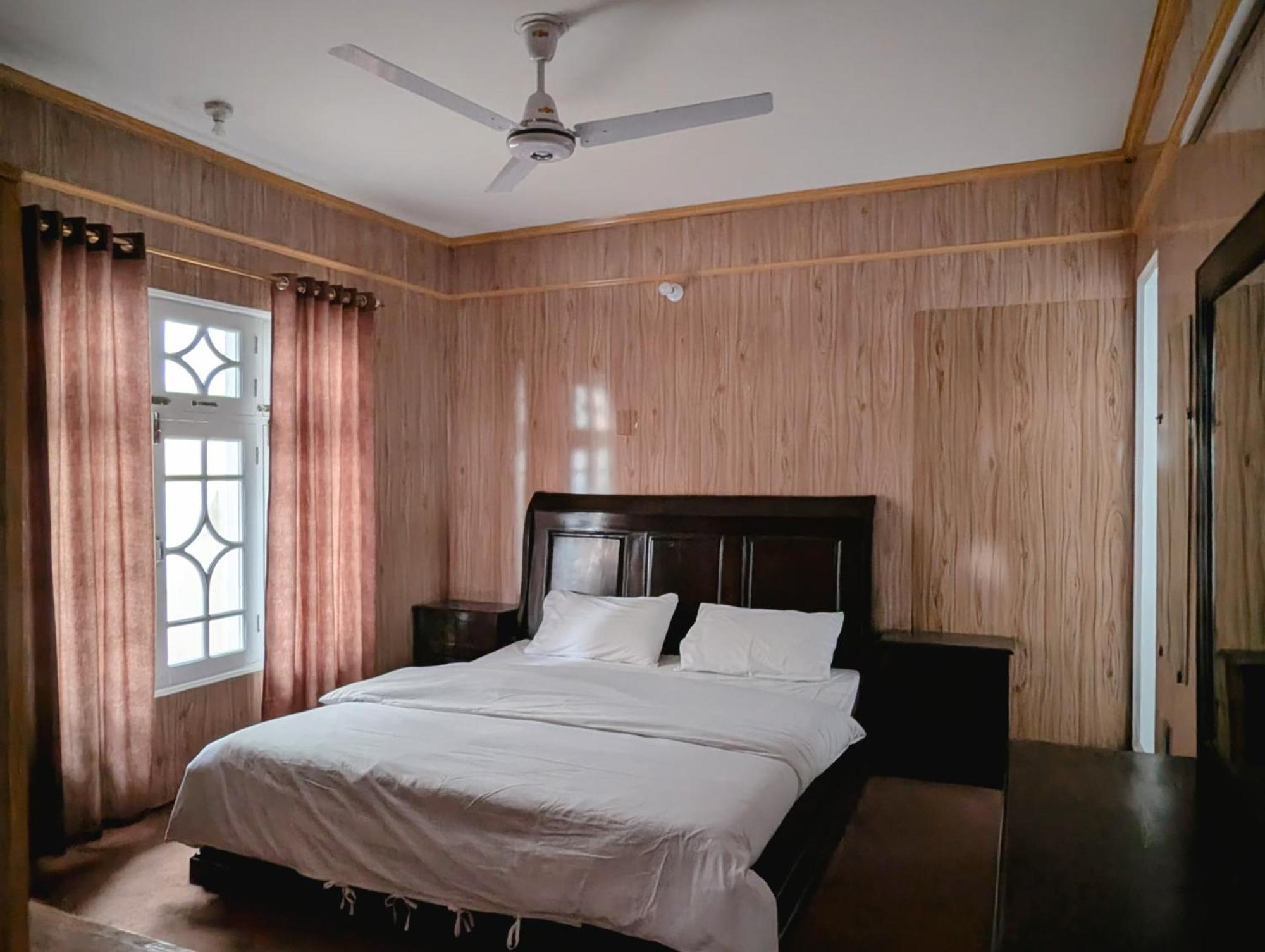 Taaj Residence סקרדו מראה חיצוני תמונה